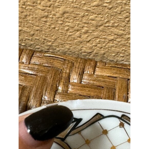 Set Of 4 Hand-Painted Floral Porcelain Plates Made In Japan - Picture 7 of 10